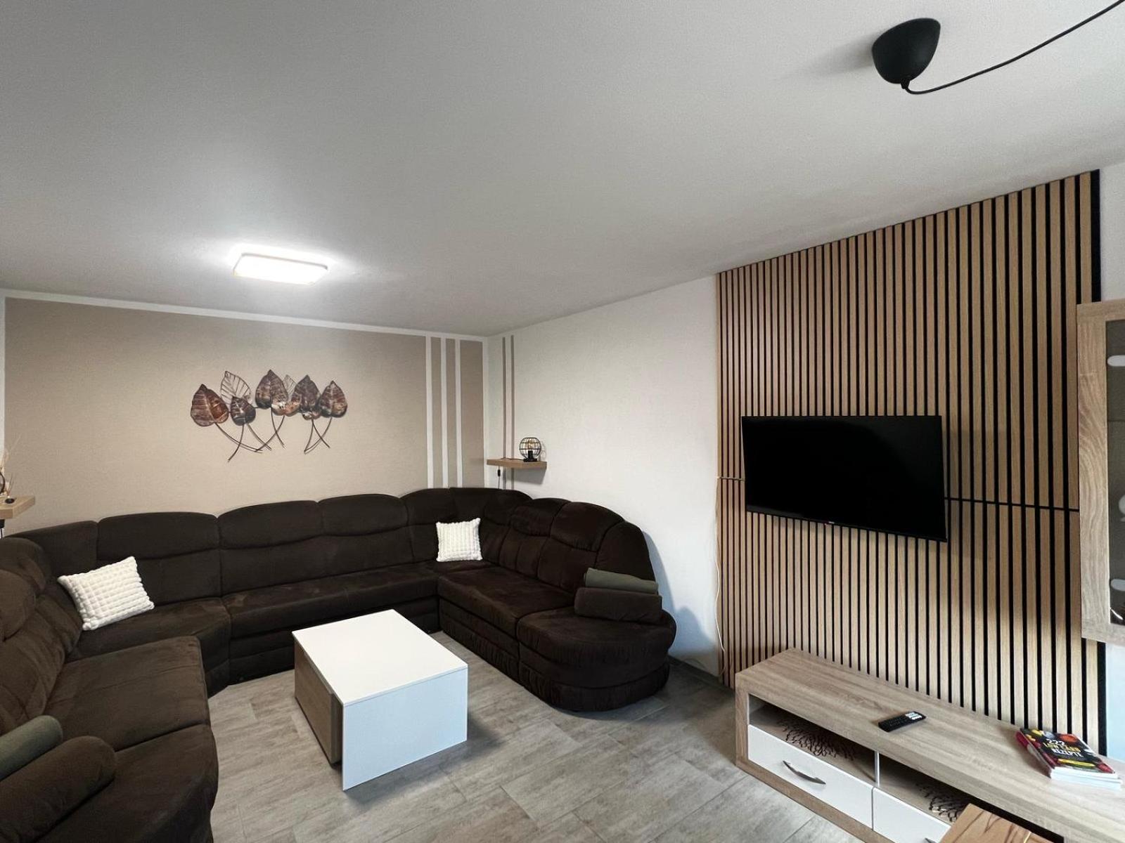 Leopold Apartment Tschernitz